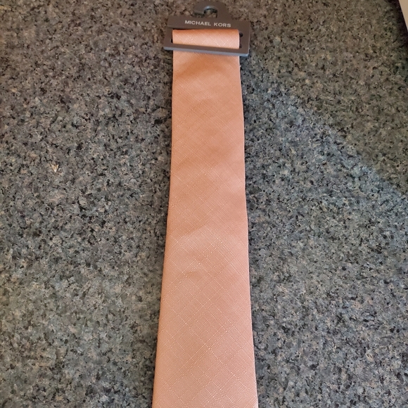 Michael Kors silk & linen Reg. Width tie - Picture 2 of 5